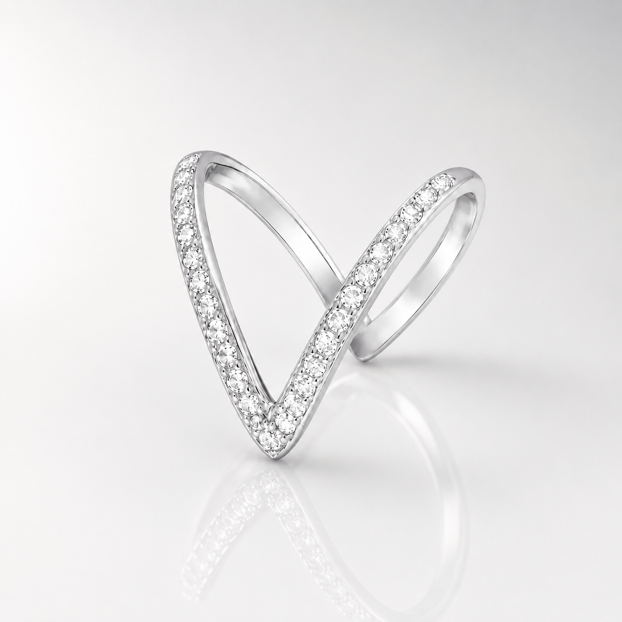 Classic V Ring