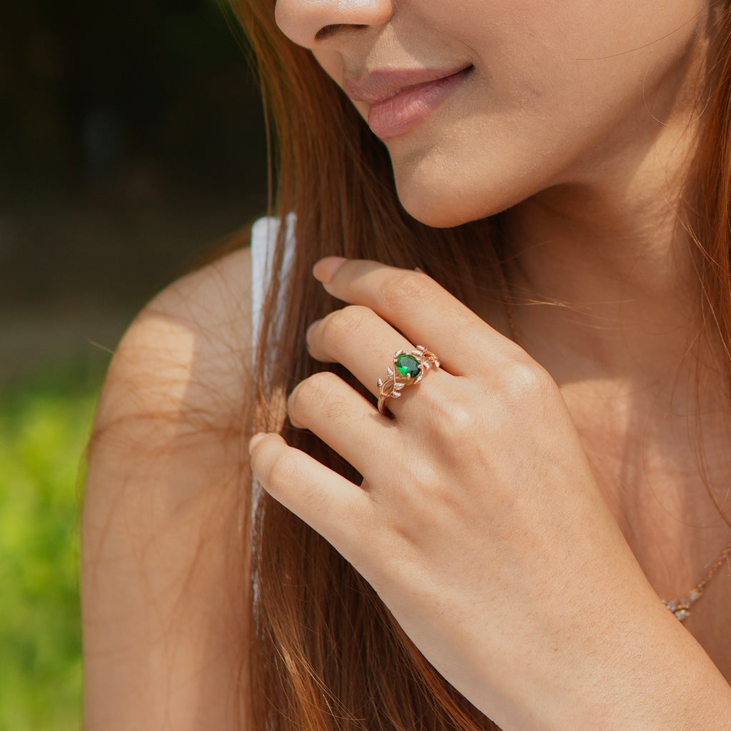 The Entangled Cathedral Ring