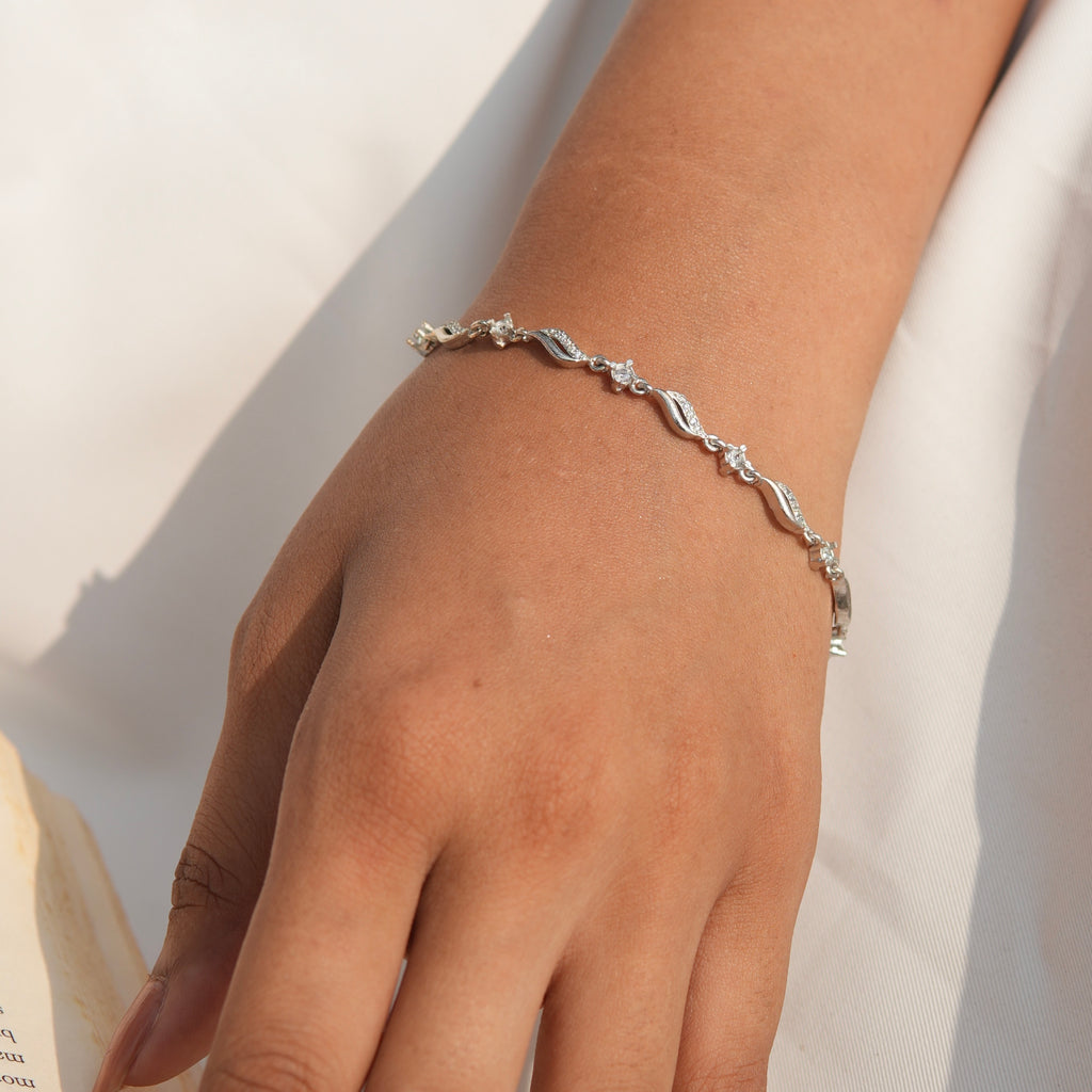 Ocean Curve Bracelet