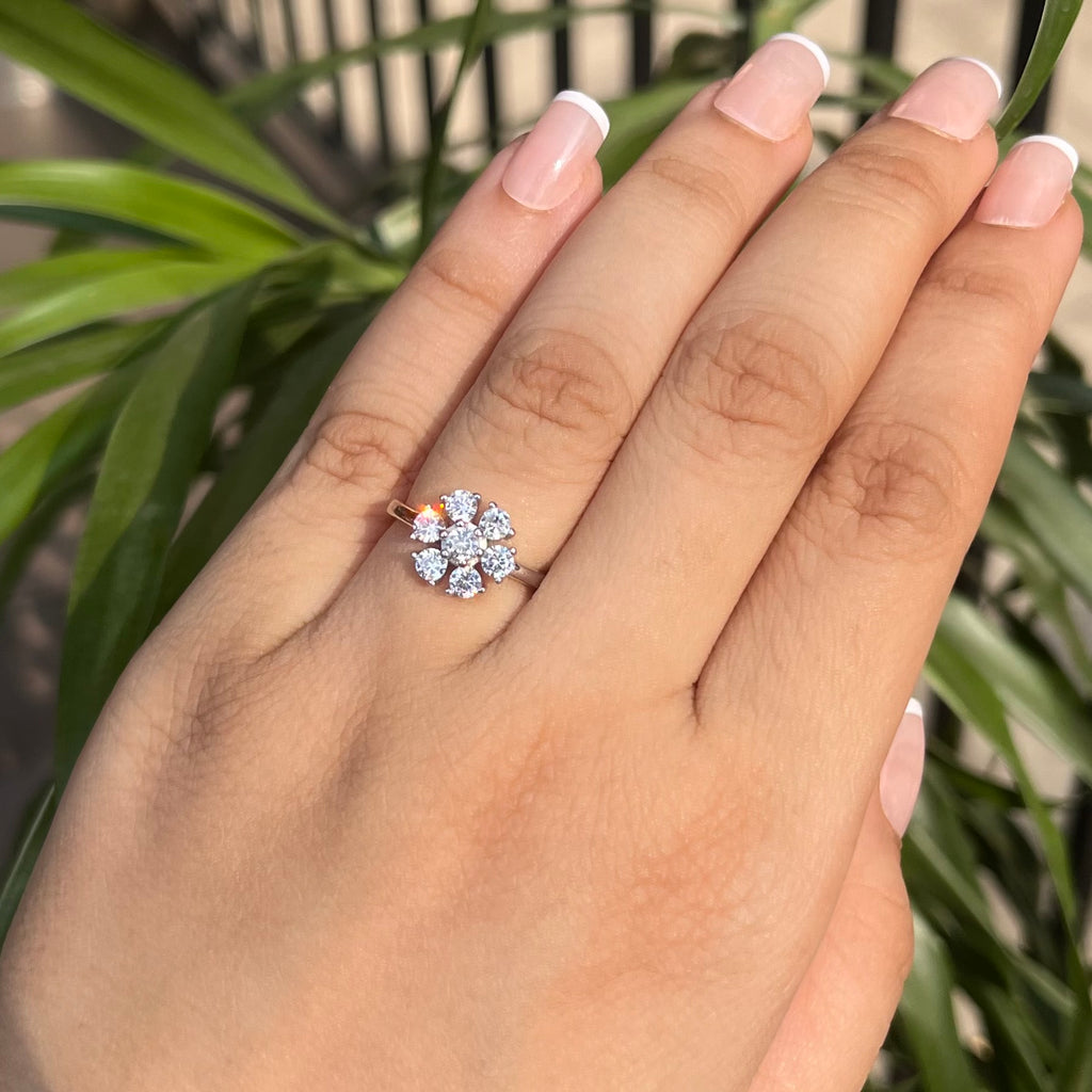 Petal Shine Ring