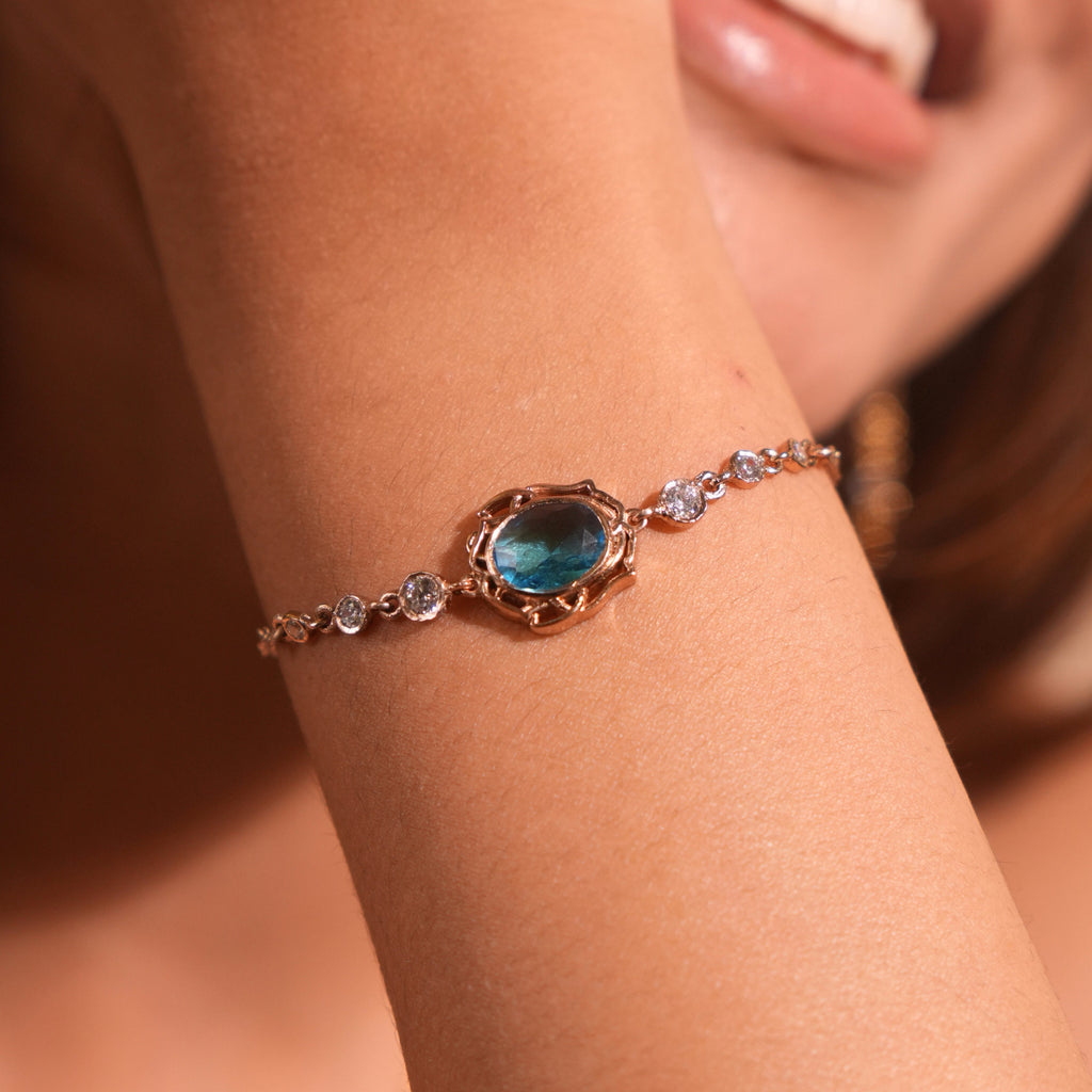 Waves Around The Blue Bracelet