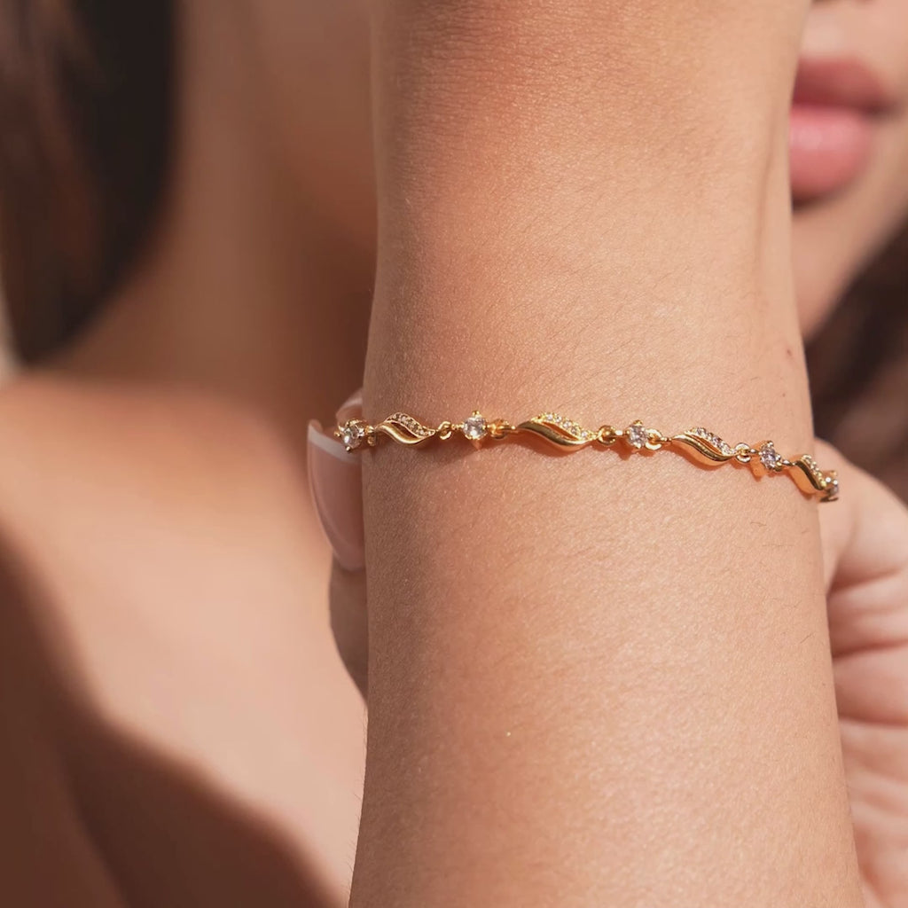 Ocean Curve Bracelet
