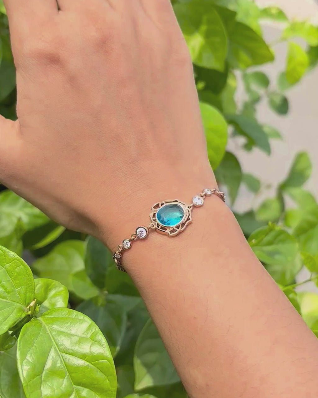 Waves Around The Blue Bracelet